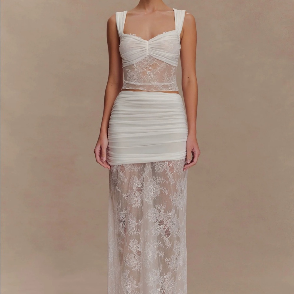 Meshki White Lace Skirt Set
